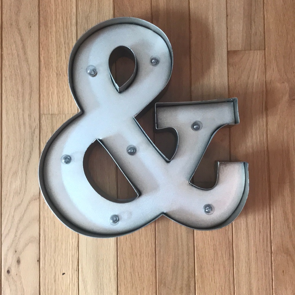 & Light up Metal Decoration